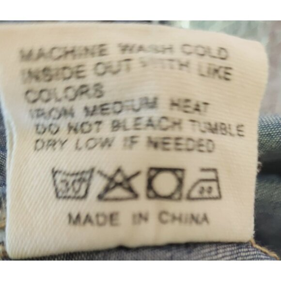 Sleeveless Denim Button-Up Shirt By JW Signature  Medium  100% Cotton  Distresse - Picture 7 of 12